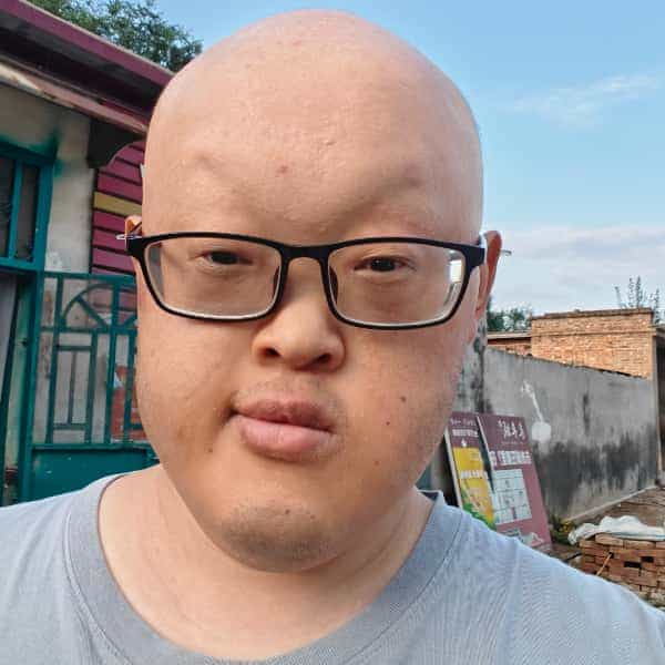 山东27岁单身帅哥真诚找对象-海东征婚相亲网