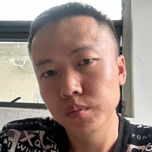 青海32岁单身帅哥真诚找对象-海东征婚相亲网
