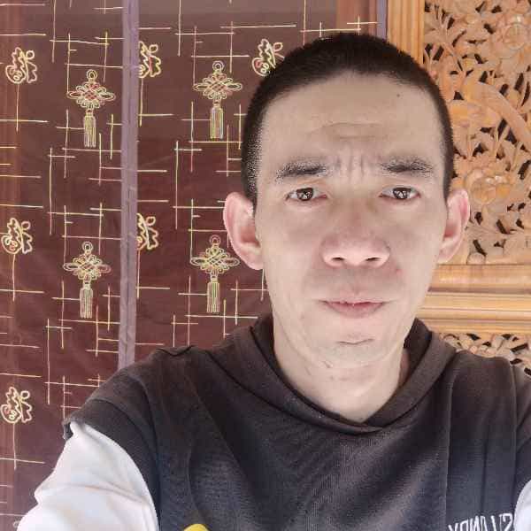37岁岁云南单身帅哥 - 海东吉缘网