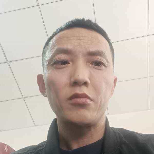 40岁岁四川单身帅哥 - 海东吉缘网