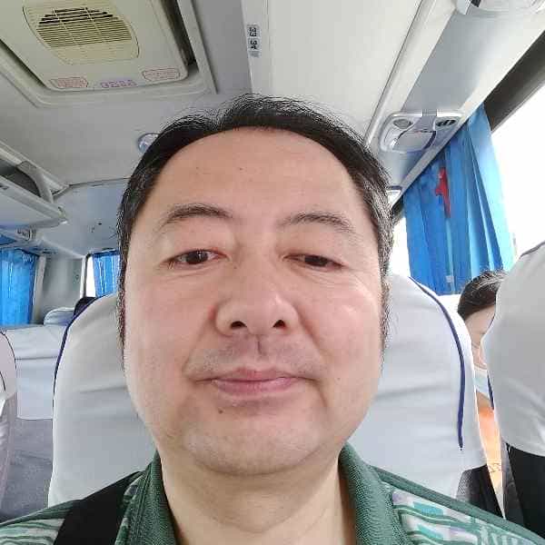 52岁岁辽宁单身帅哥 - 海东吉缘网