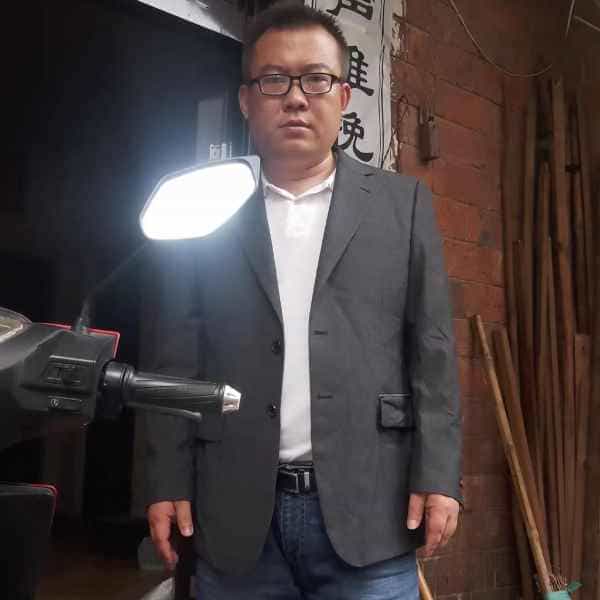 40岁岁江西单身帅哥 - 海东吉缘网
