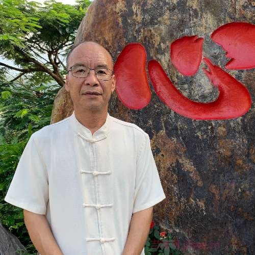 60岁岁广东单身帅哥 - 海东吉缘网