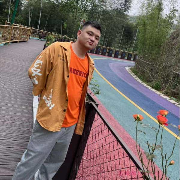 28岁岁湖南单身帅哥 - 海东吉缘网